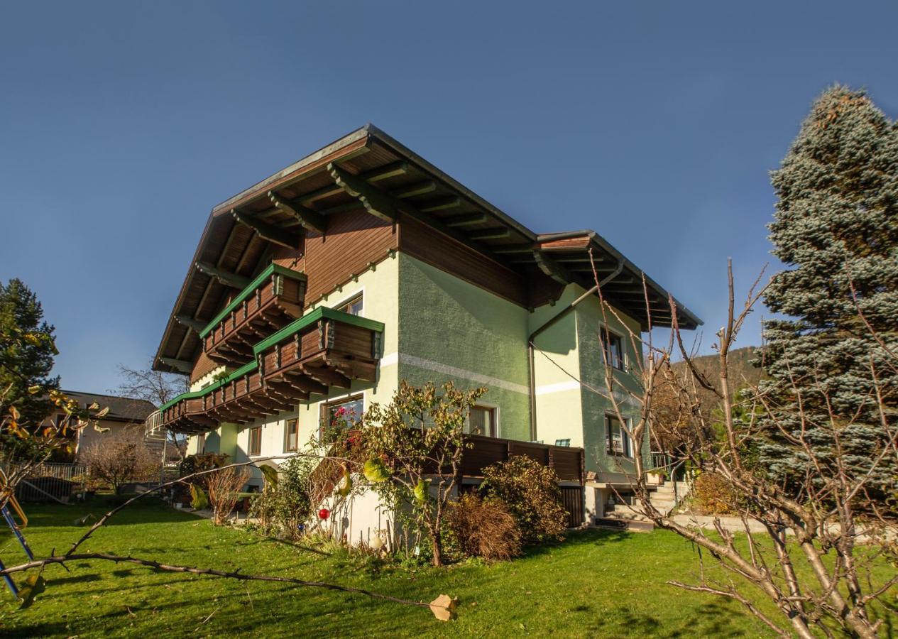 Appartementhaus ราดชตัดท์ ภายนอก รูปภาพ