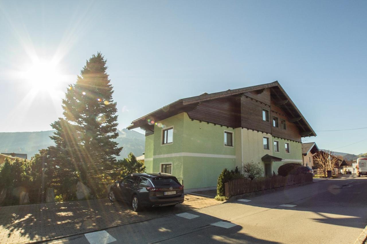 Appartementhaus ราดชตัดท์ ภายนอก รูปภาพ